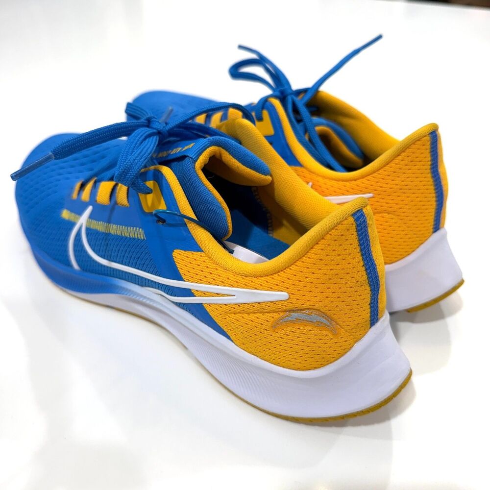 LA Chargers Nike Air Zoom Pegasus 38 Mens 9.5 Blue Gold NFL DJ0816-400 Running